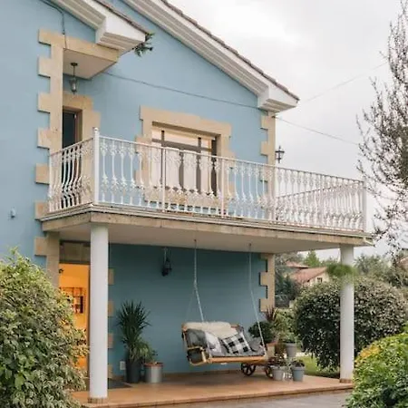 Casa Con Piscina En El Corazon De Cantabria. Villa