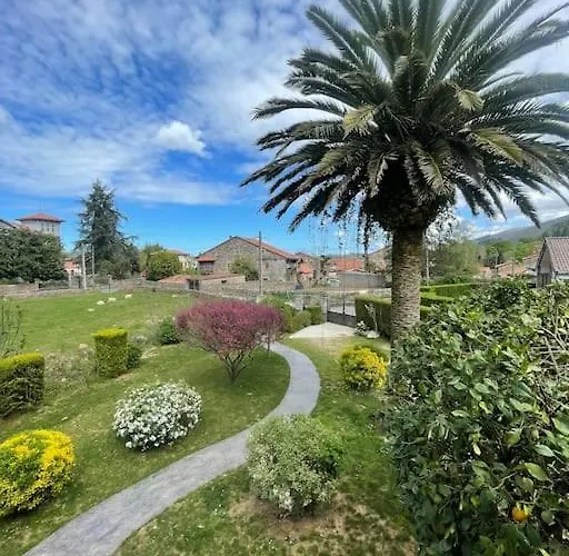 Villa Casa Con Piscina En El Corazon De Cantabria. Cos