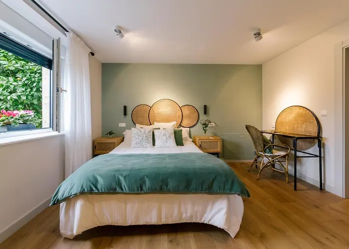 Casa Con Piscina En El Corazon De Cantabria. Villa